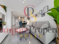 Sale - Apartment - Xeresa