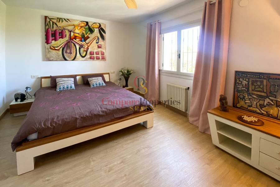 Sale - Villa - Dénia - Montgo