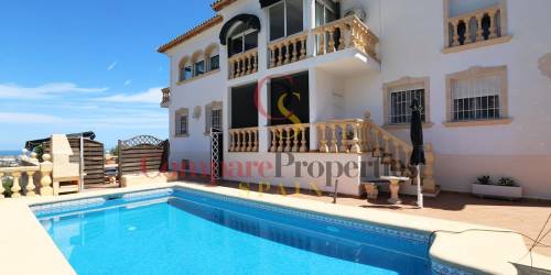 Villa - Sale - Dénia - Montgo