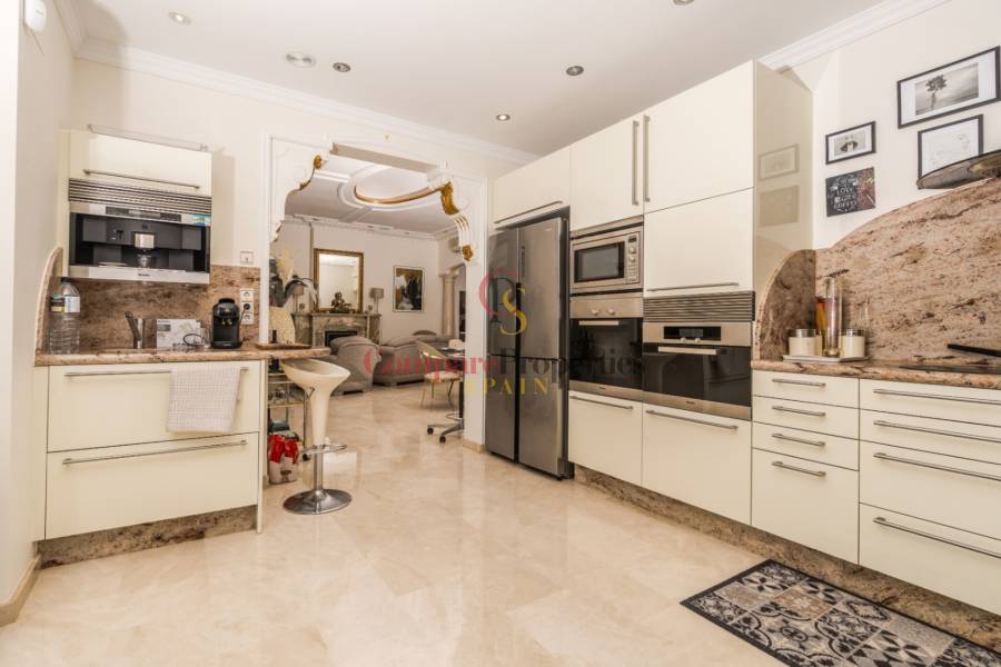 Venta - Villa - Dénia