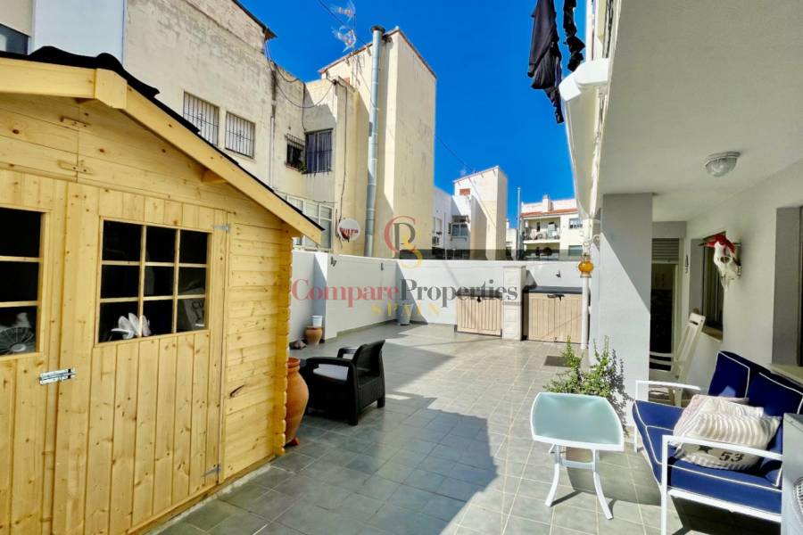 Sale - Apartment - Jalon Valley - Ciudad