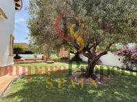 Sale - Villa - El Vergel - 