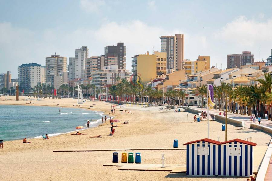 Verkauf - Villa - El Campello - 