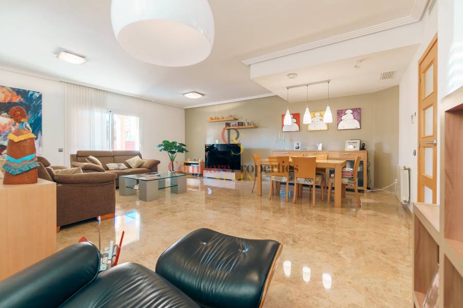 Venta - Villa - Benidorm