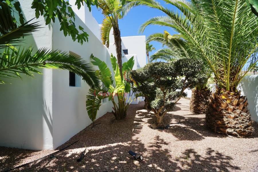 Verkauf - Villa - Moraira - Camarrocha