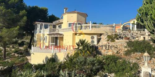 Villa - Verkauf - Dénia - Montgo