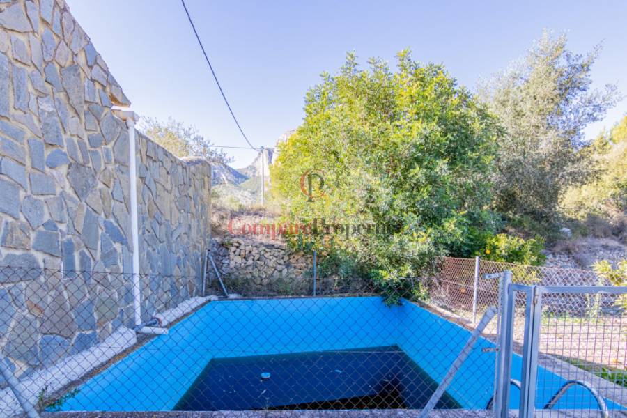 Sale - Villa - La Nucia