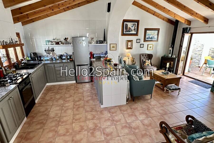 Sale - Townhouses - Forna