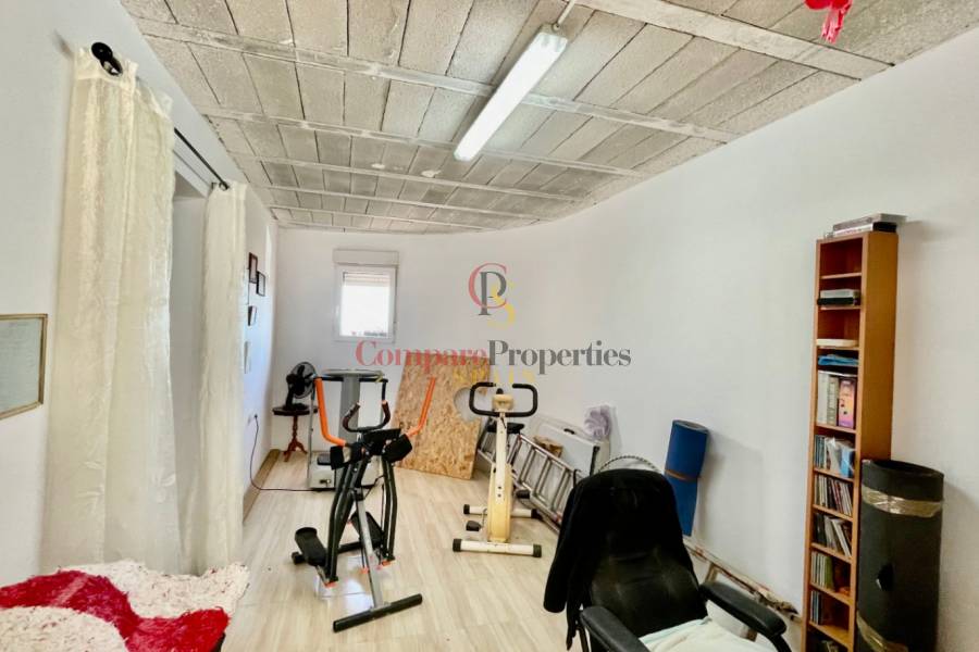 Sale - Villa - Orba Valley - Pueblo