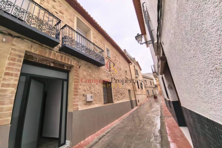 Sale - Apartment - Ador - 