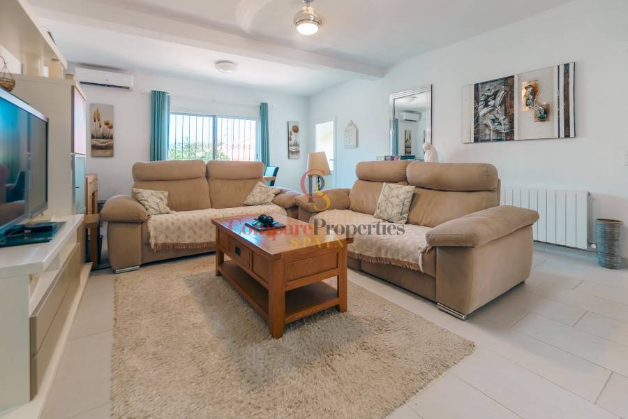 Venta - Villa - Albir