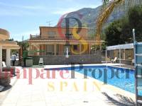 Sale - Villa - Dénia