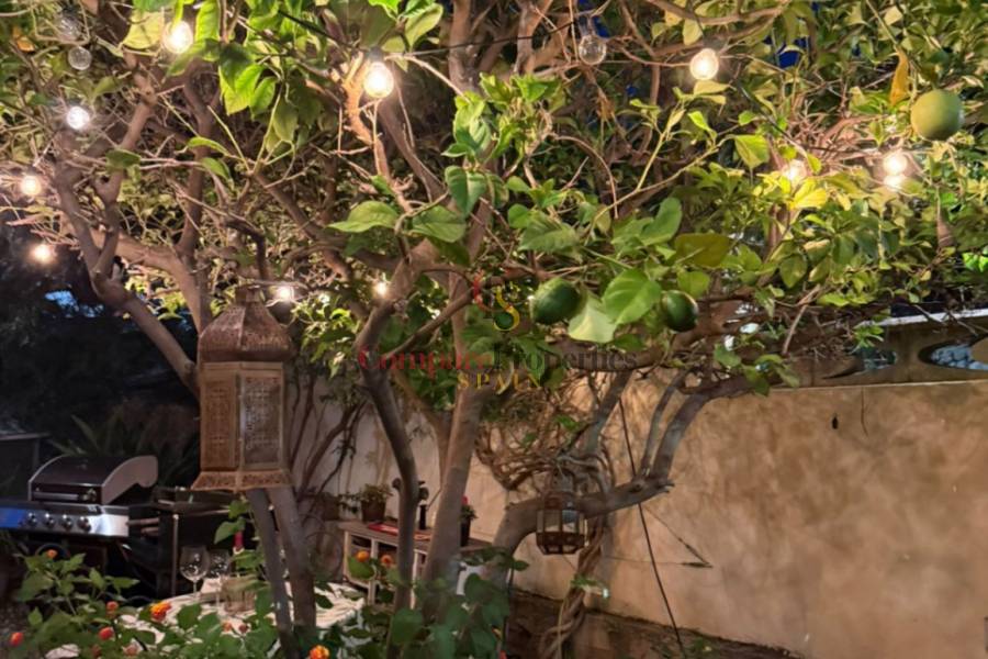 Verkoop - Villa - Orba Valley - Orba