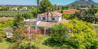 Villa - Sale - Pedreguer - Pedreguer