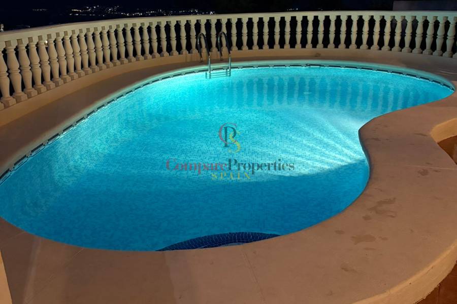 Verkoop - Villa - Orba Valley - Orba