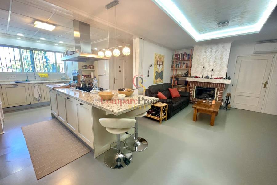Verkoop - Villa - Crevillente