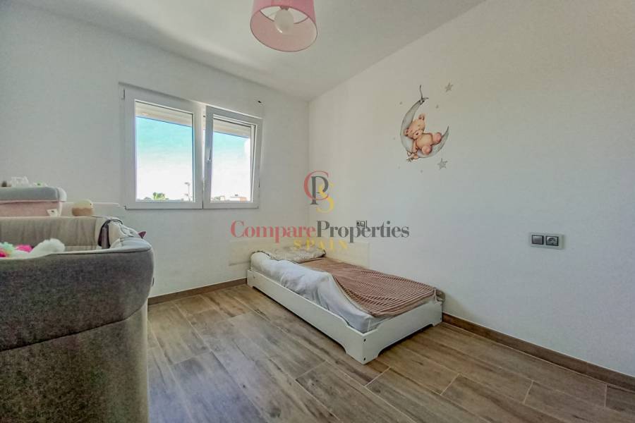 Sale - Bungalow - La Nucia