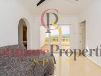 Sale - Villa - Orba Valley - Centro pueblo