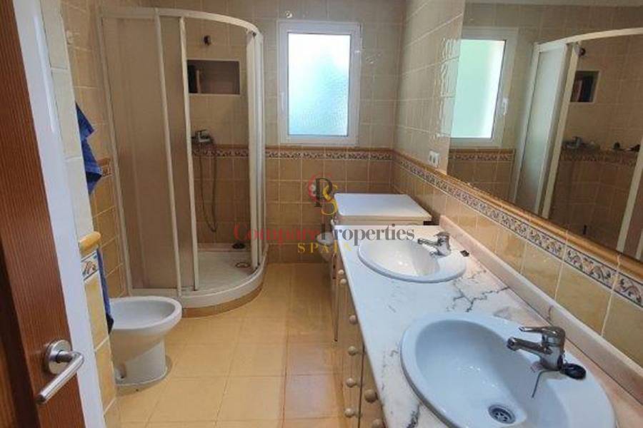 Sale - Villa - Dénia - Las Rotas