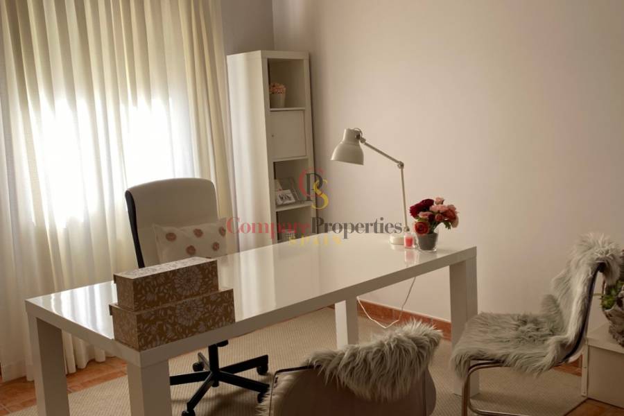 Sale - Villa - Orba Valley - Orba