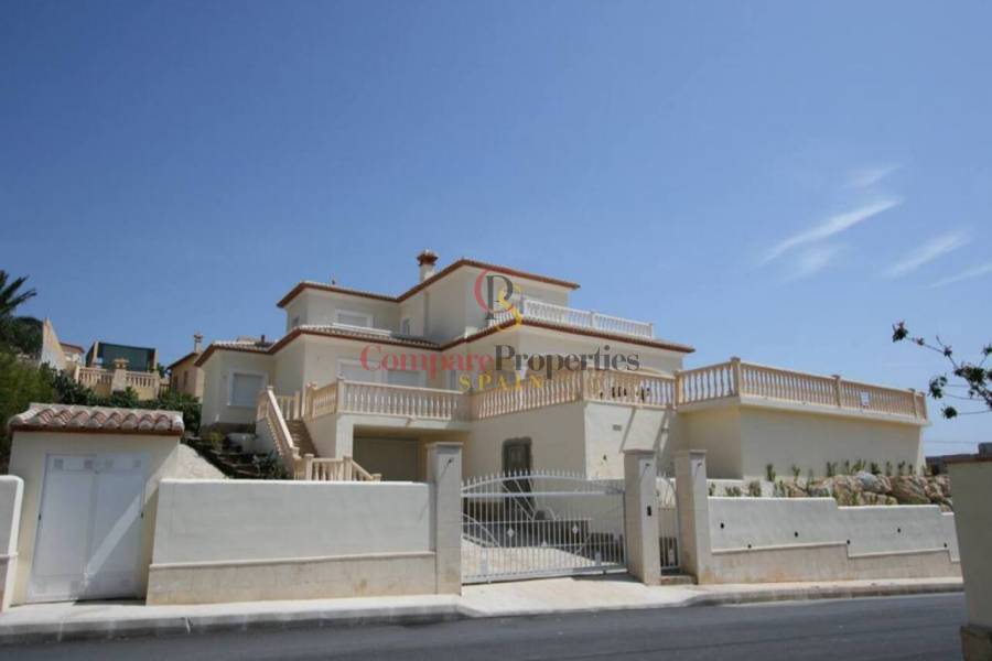 Sale - Villa - Jávea