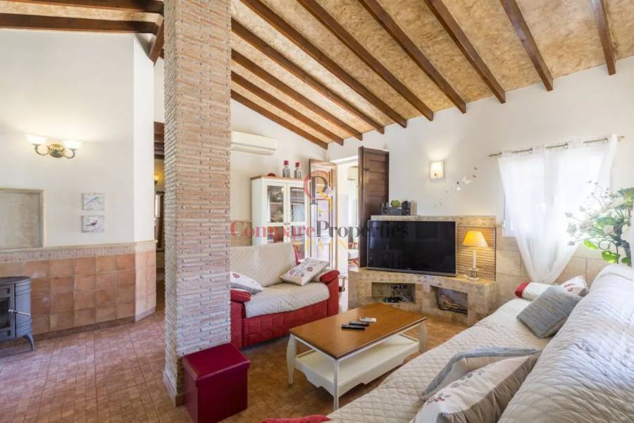 Verkoop - Villa - Jalon Valley - Jalon