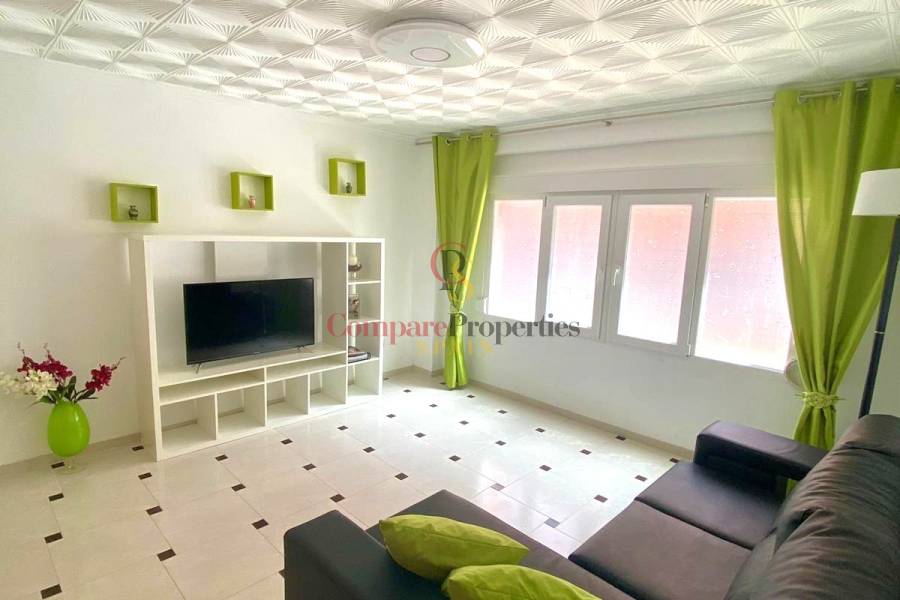 Sale - Apartment - Dénia