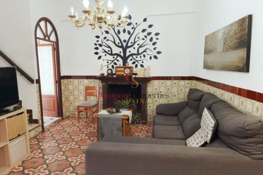 Sale - Villa - Adsubia