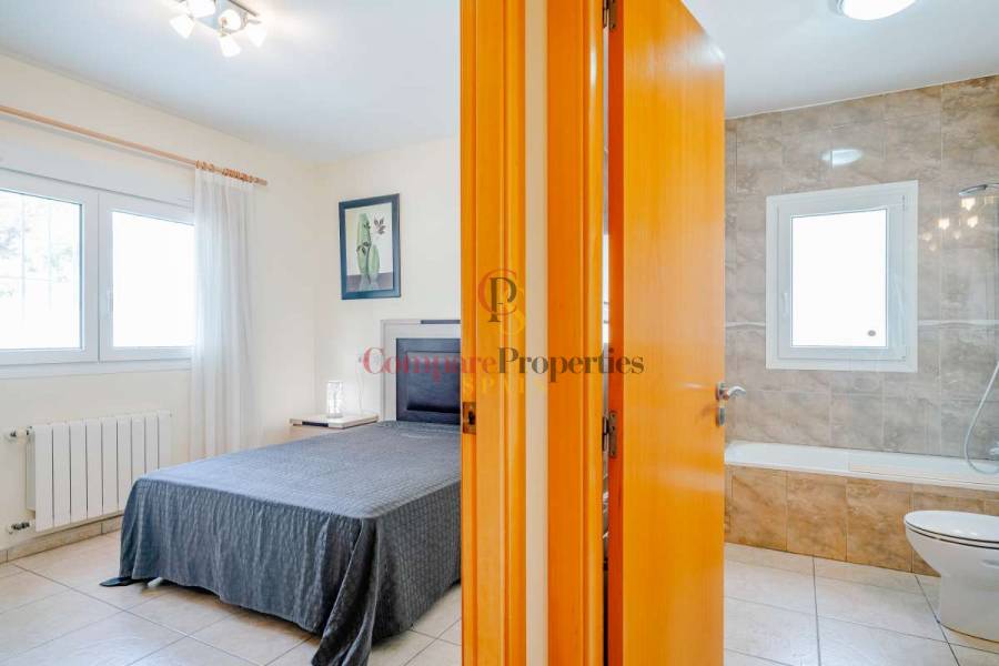 Sale - Villa - Calpe