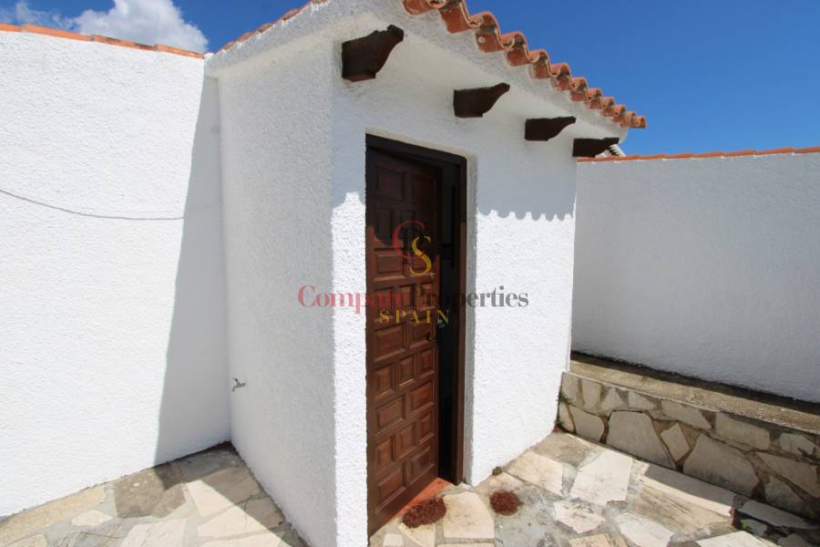 Verkoop - Villa - Orba Valley - Orba