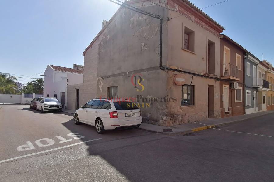 Verkauf - Townhouses - Orba Valley - 