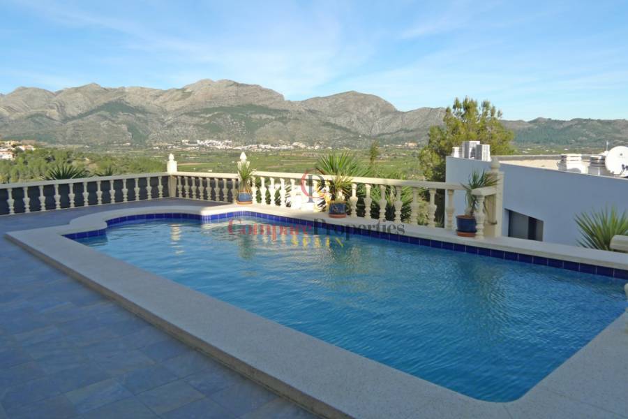 Sale - Villa - Orba Valley - Orba