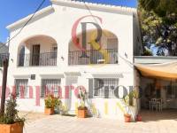 Sale - Villa - Dénia - Las Rotas