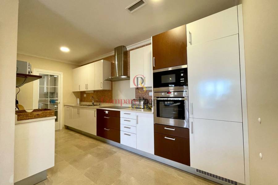 Sale - Apartment - Dénia - La Sella