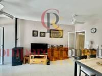 Sale - Villa - Jalon Valley - Valley / Urbanización