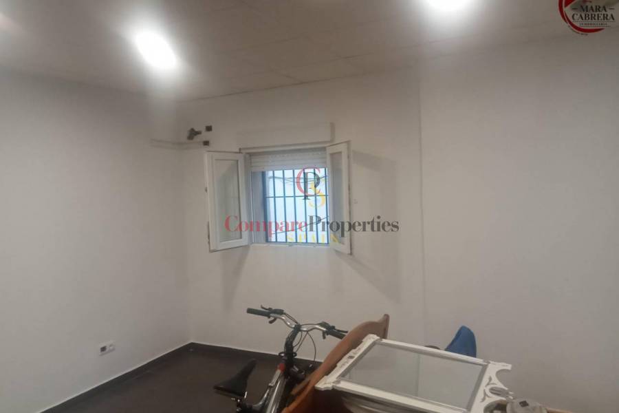 Sale - Apartment - Ador - 