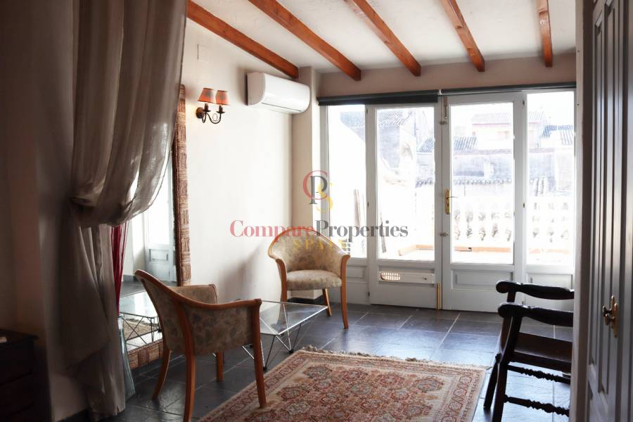 Sale - Townhouses - Jalon Valley - 