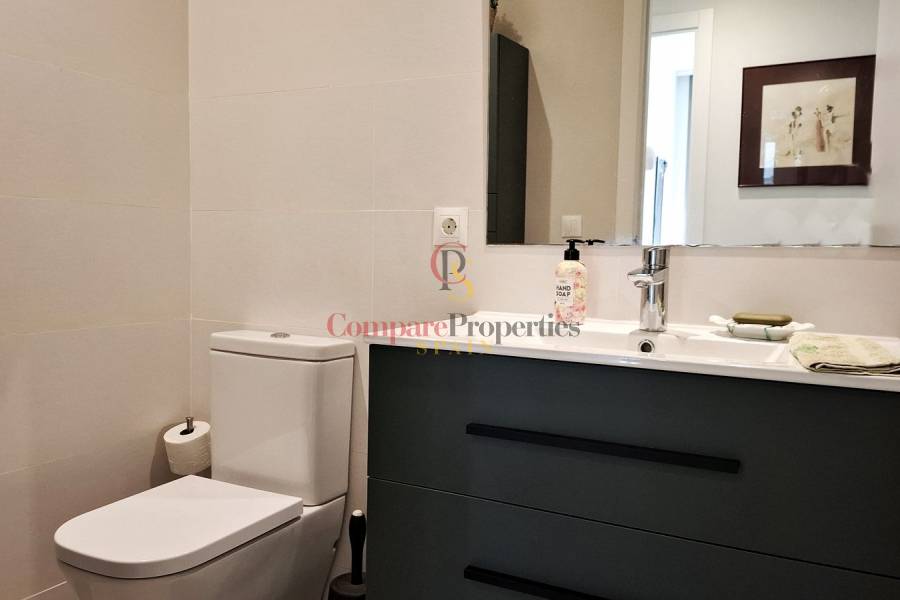 Vente - Apartment - Dénia - Club Náutico