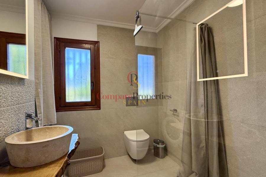 Sale - Villa - Dénia - 