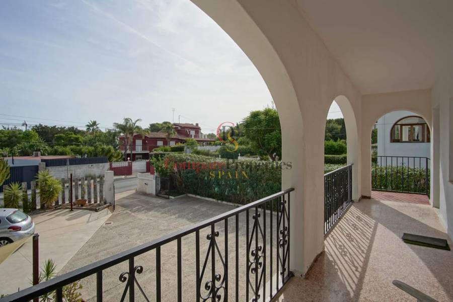 Venta - Villa - Dénia