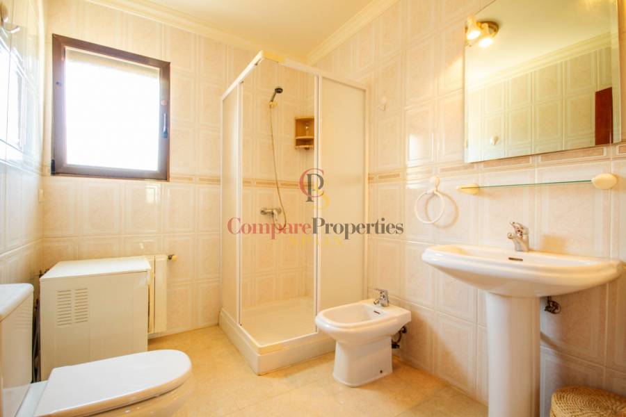 Verkoop - Villa - Orba Valley - Orba