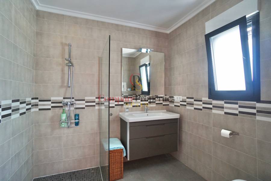 Verkauf - Villa - Moraira - Camarrocha