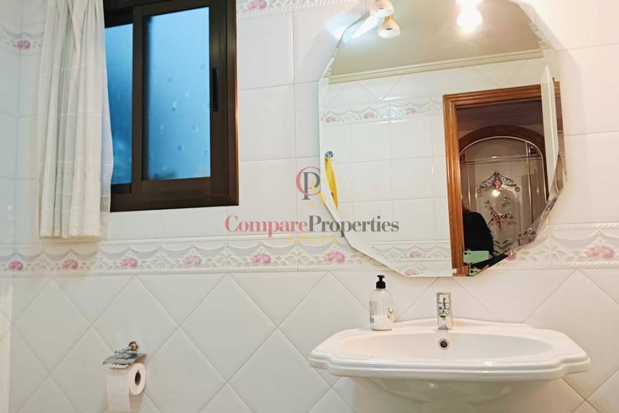 Sale - Villa - Oliva