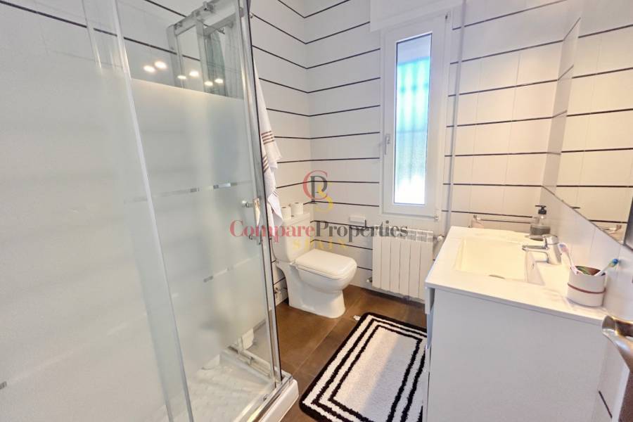 Sale - Villa - Dénia - Las Rotas