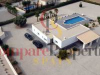 Venta - Villa - Macisvenda