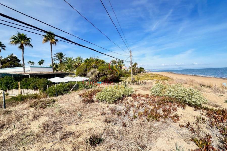 Sale - Villa - Dénia - Las Marinas (Km1 al Km 6)