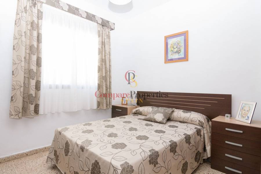 Sale - Villa - Dénia