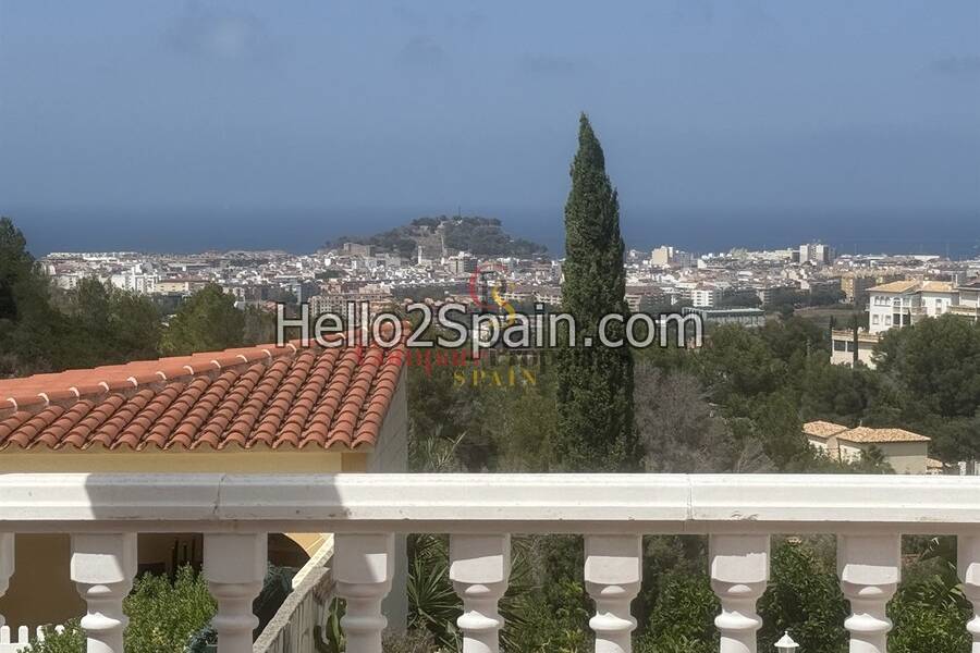 Sale - Villa - Dénia