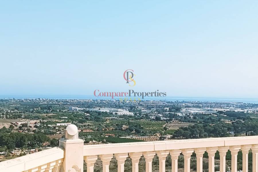 Venta - Villa - Dénia