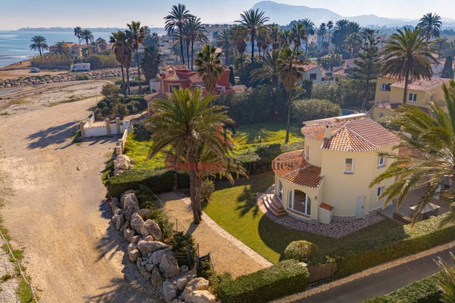 Sale - Villa - Dénia - LAlmadrava-LEstanyò